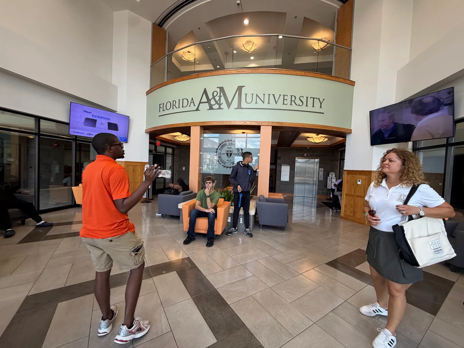 Students visiting a Florida university